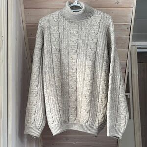Men's Cream Cable Knit Sweater